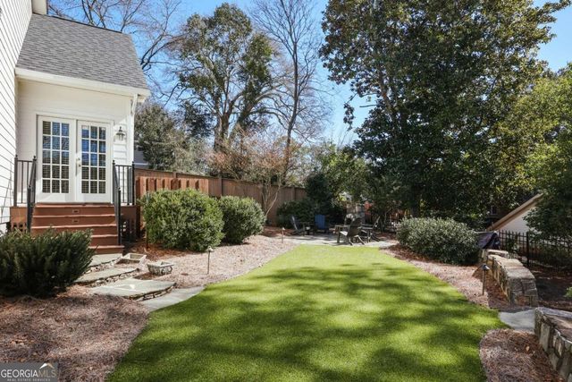 577 Cloverhurst Avenue, Athens, GA 30606
