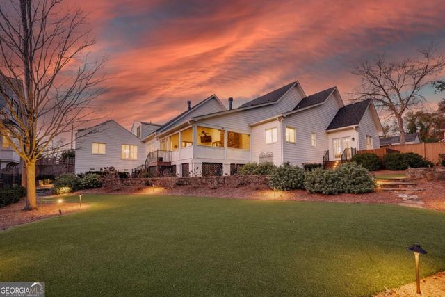 577 Cloverhurst Avenue, Athens, GA 30606