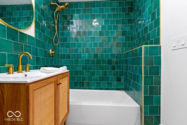 2936 N New Jersey Street, Indianapolis, IN 46205