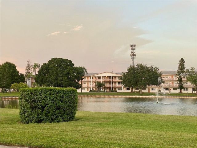 5920 18TH STREET N 14, St Petersburg, FL 33714