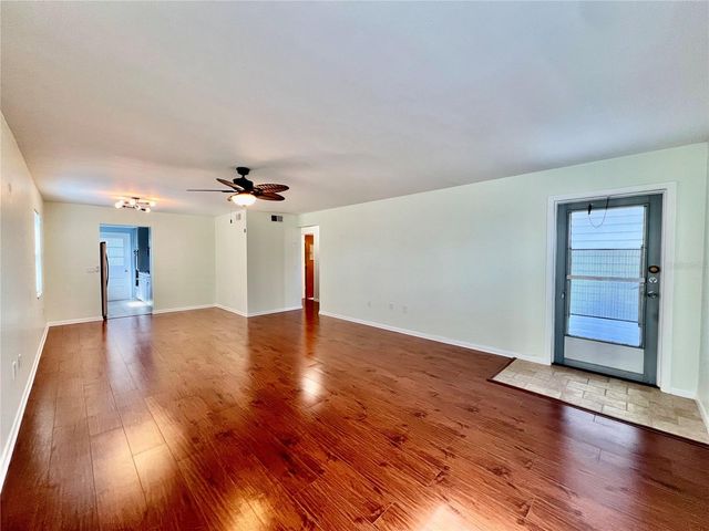 5920 18TH STREET N 14, St Petersburg, FL 33714