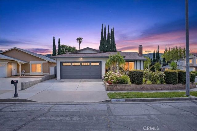 5604 Bloomfield Street, Simi Valley, CA 93063