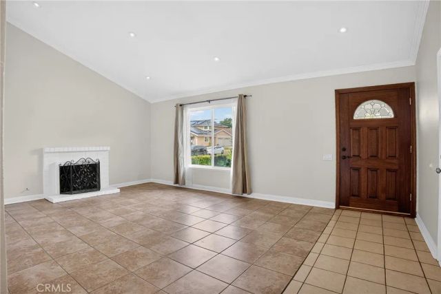 5604 Bloomfield Street, Simi Valley, CA 93063