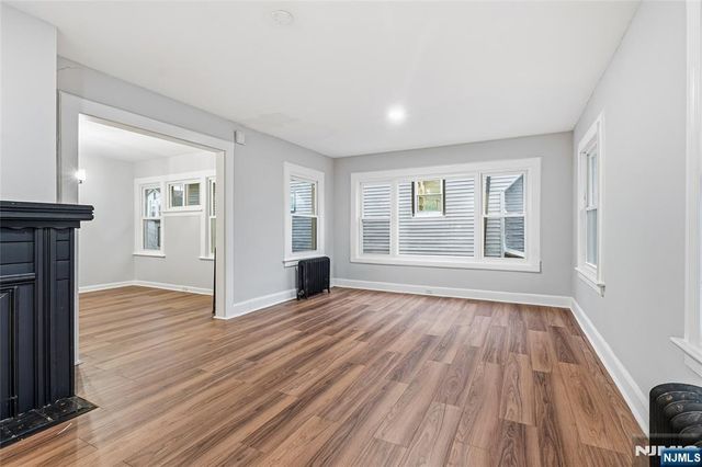 288 William, East Orange, NJ 07017