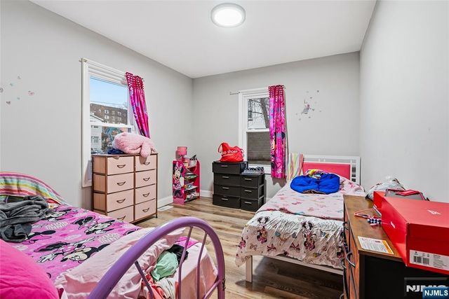 288 William, East Orange, NJ 07017