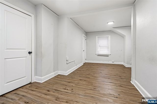 288 William, East Orange, NJ 07017