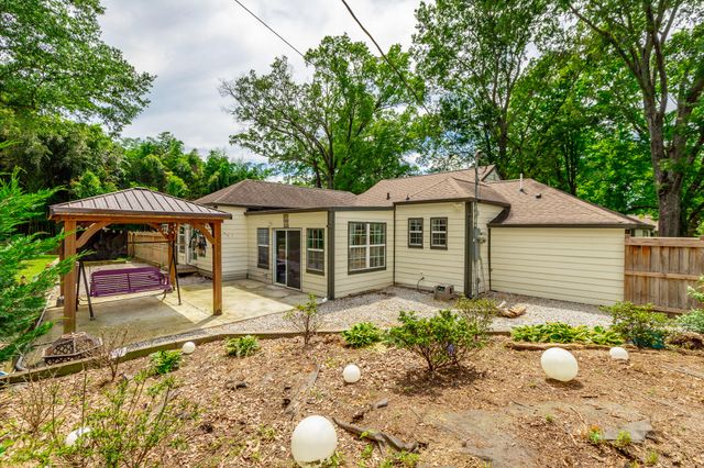 306 Laverne Drive, Chattanooga, TN 37421