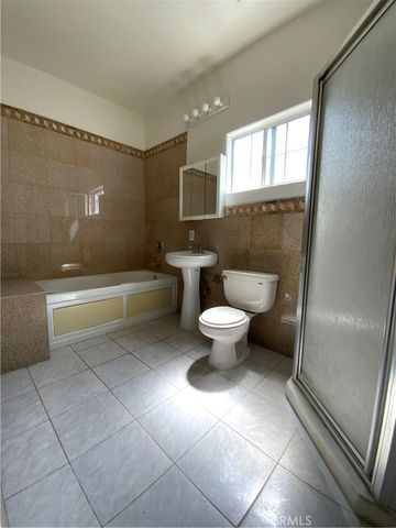 122 E Linda Vista Avenue, Alhambra, CA 91801