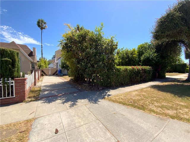122 E Linda Vista Avenue, Alhambra, CA 91801