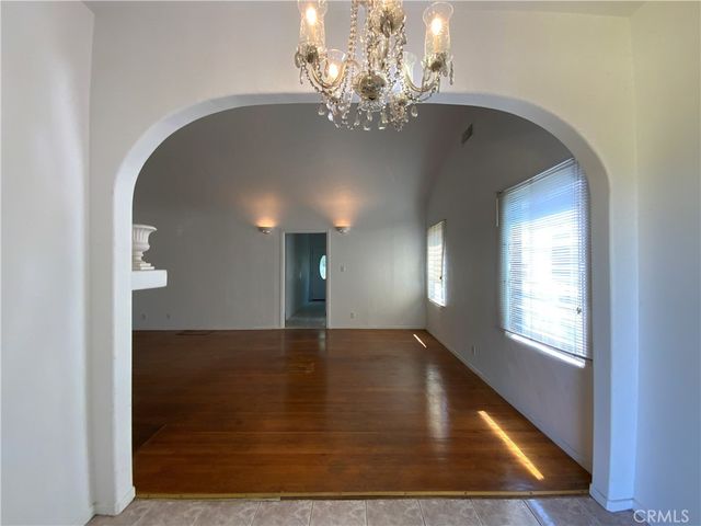 122 E Linda Vista Avenue, Alhambra, CA 91801