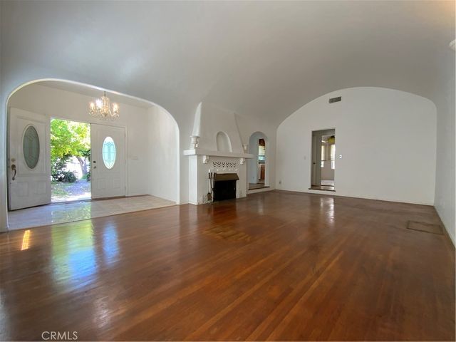 122 E Linda Vista Avenue, Alhambra, CA 91801