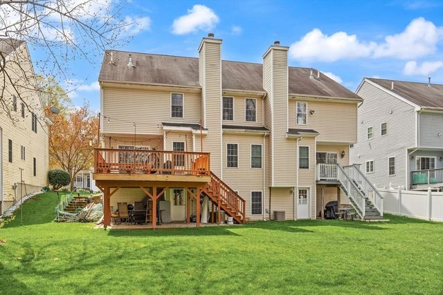 18 Meena Dr, Worcester, MA 01603