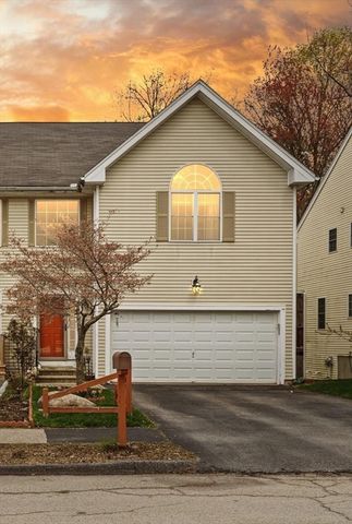 18 Meena Dr, Worcester, MA 01603