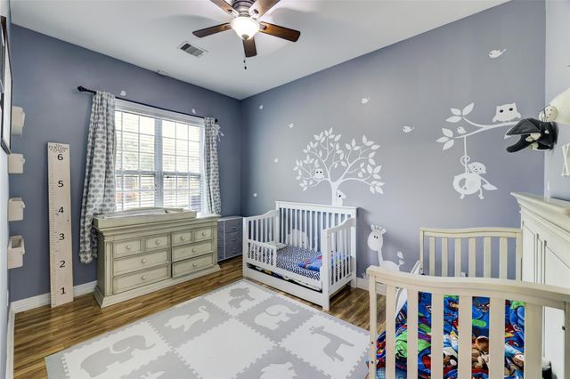 411 W 14th Street W, Houston, TX 77008