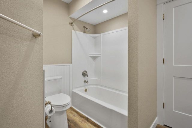 2945 Wyndwood Way, Sun Prairie, WI 53590