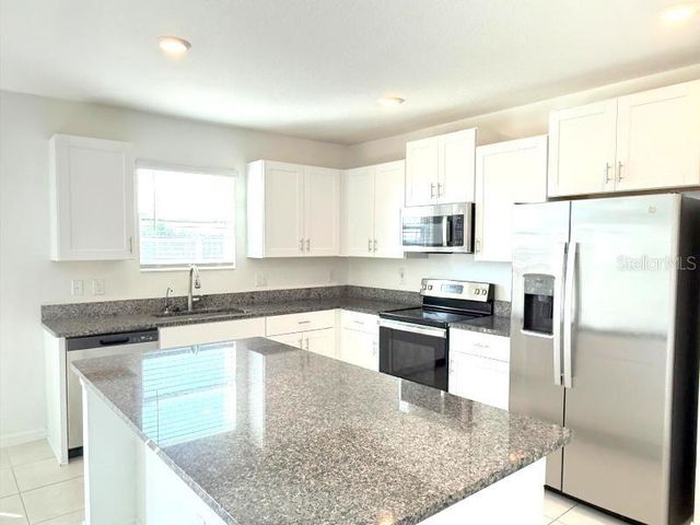 11163 LINDEN DEPOT ROAD, San Antonio, FL 33576