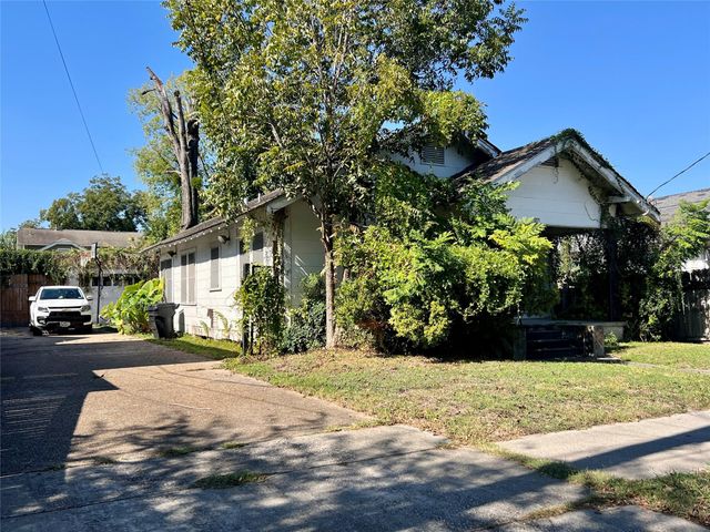 1811 & 1815 Studewood Street, Houston, TX 77008
