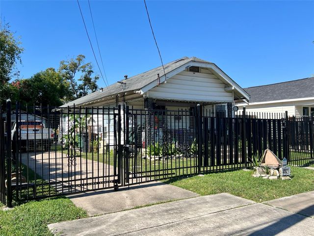 1811 & 1815 Studewood Street, Houston, TX 77008