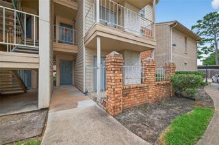 12550 Whittington Drive 605, Houston, TX 77077