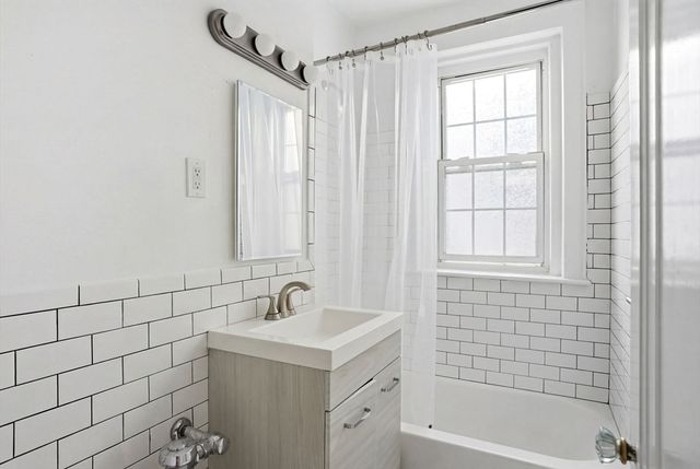 90 Kilsyth Rd 32, Boston, MA 02135