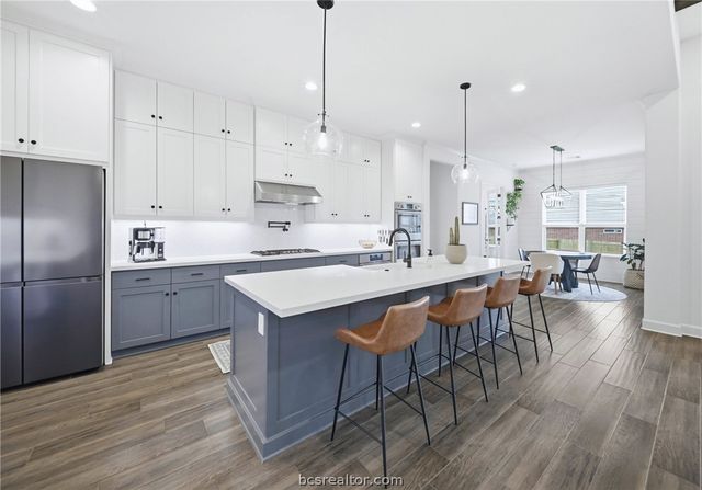 1704 Kerr Valley Lane, College Station, TX 77845
