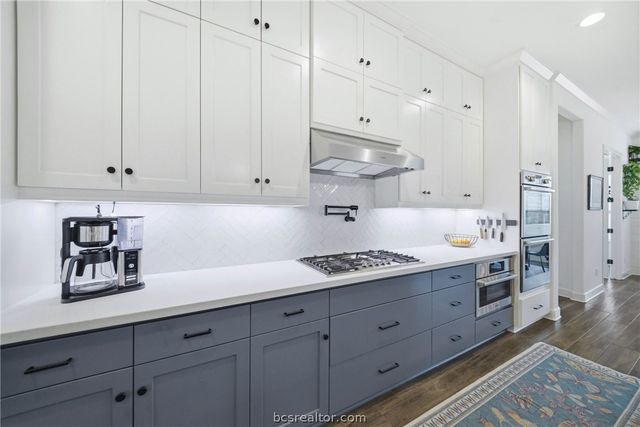 1704 Kerr Valley Lane, College Station, TX 77845