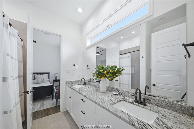 1704 Kerr Valley Lane, College Station, TX 77845