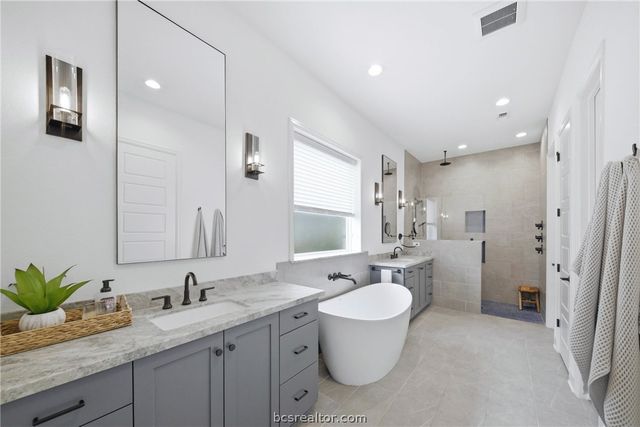 1704 Kerr Valley Lane, College Station, TX 77845