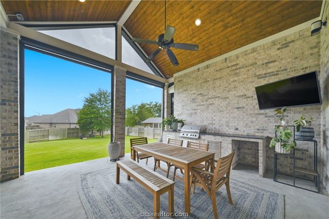 1704 Kerr Valley Lane, College Station, TX 77845