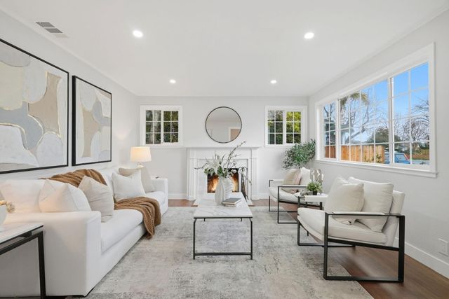 745 Birch Avenue, San Mateo, CA 94402