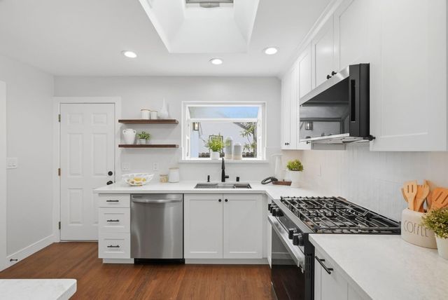 745 Birch Avenue, San Mateo, CA 94402