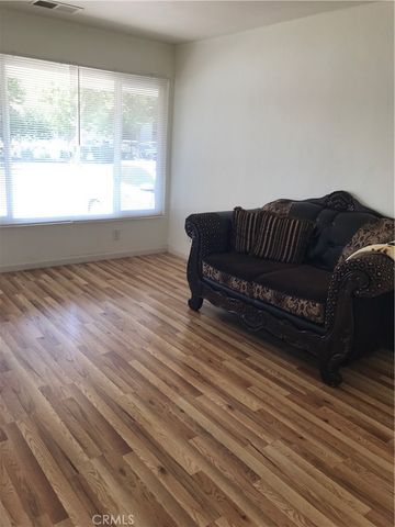 301 W 6th Street, Gilroy, CA 95020