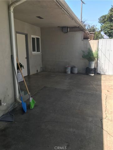 301 W 6th Street, Gilroy, CA 95020