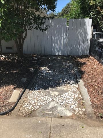 301 W 6th Street, Gilroy, CA 95020