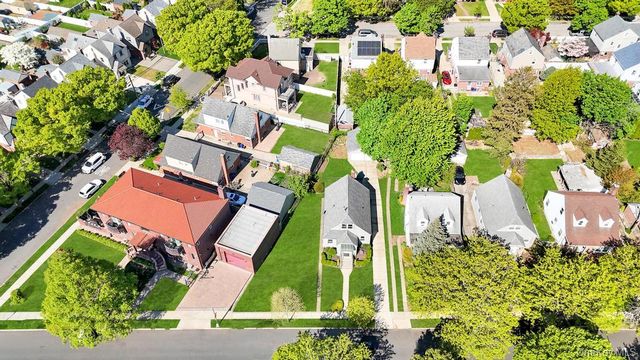 8726 249th Street, Bellerose, NY 11426