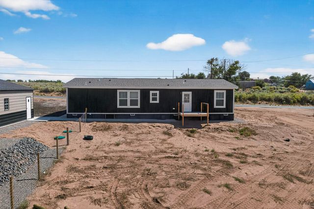 51 Airport Drive, Los Lunas, NM 87031