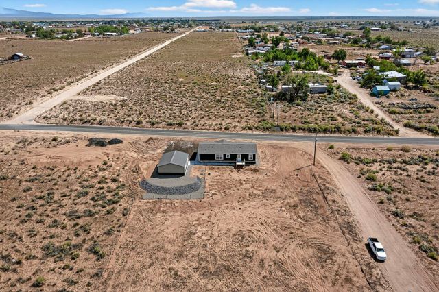 51 Airport Drive, Los Lunas, NM 87031