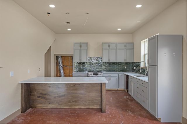 412 Vz County Road 1413, Van, TX 75790
