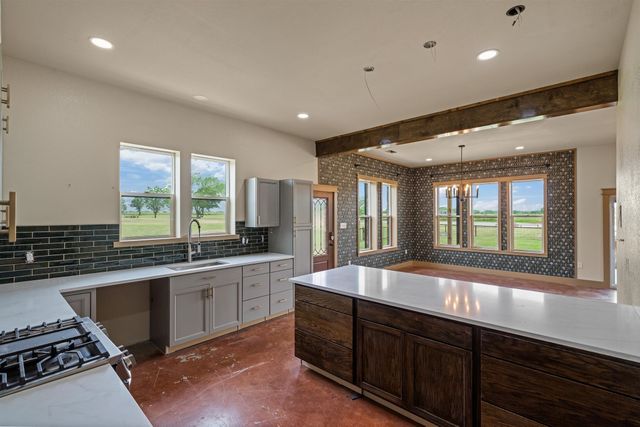 412 Vz County Road 1413, Van, TX 75790