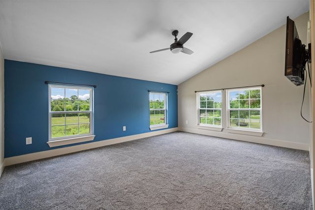 412 Vz County Road 1413, Van, TX 75790