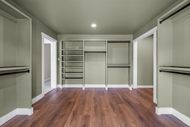412 Vz County Road 1413, Van, TX 75790
