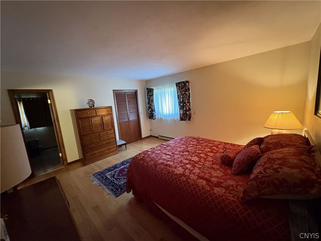 17 Carol Drive, Camillus, NY 13031