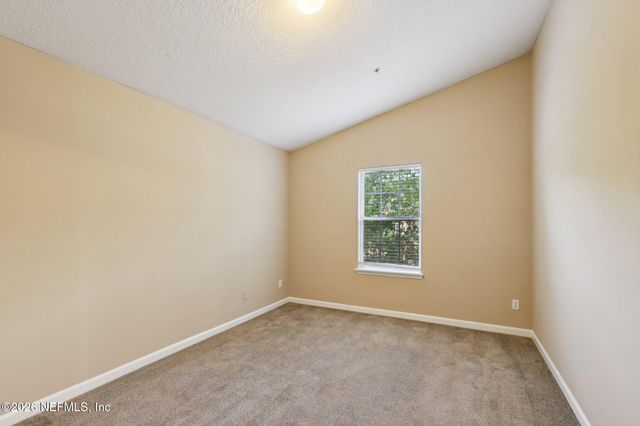 575 OAKLEAF PLANTATION Parkway 416, Orange Park, FL 32065