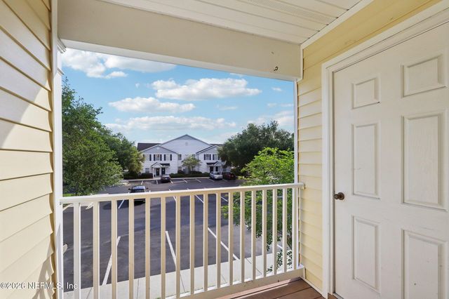 575 OAKLEAF PLANTATION Parkway 416, Orange Park, FL 32065