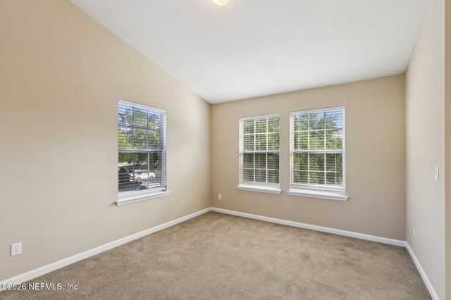 575 OAKLEAF PLANTATION Parkway 416, Orange Park, FL 32065