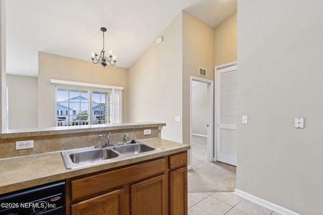 575 OAKLEAF PLANTATION Parkway 416, Orange Park, FL 32065