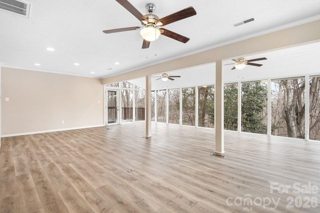 1126 Hanford Place NW, Concord, NC 28027