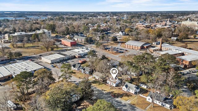 315 Bordeaux Street, Jacksonville, NC 28540