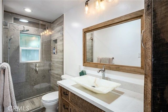 2317 Walgrove, Los Angeles, CA 90066