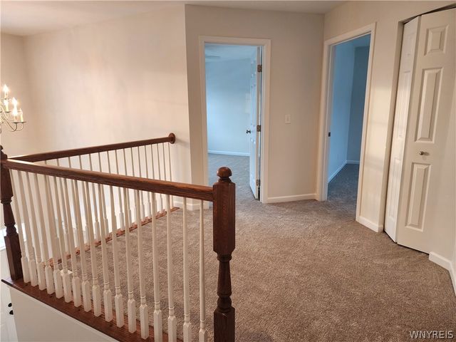 5871 Pinehurst Court, Hamburg, NY 14085